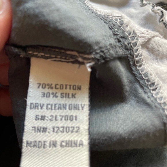 CECICO Embroidered Gray Sleeveless Top Silk/Cotton - Picture 8 of 9